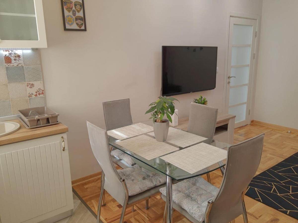 Ferienwohnung Kalemegra Belgrad Exterior foto